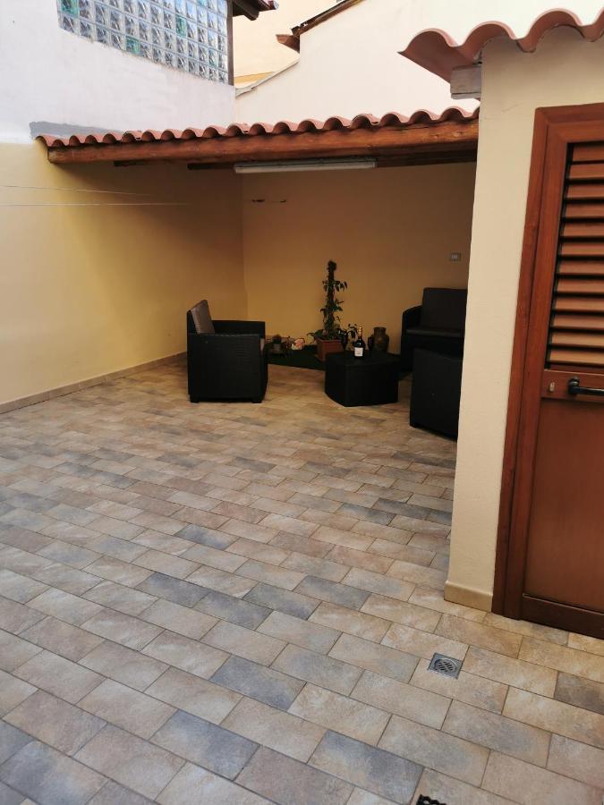 Casa Di Molly Al Centro Di אלגהרו מראה חיצוני תמונה